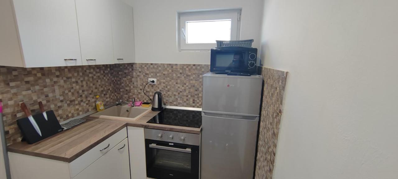 Apartmani Andrija Živogošće 外观 照片